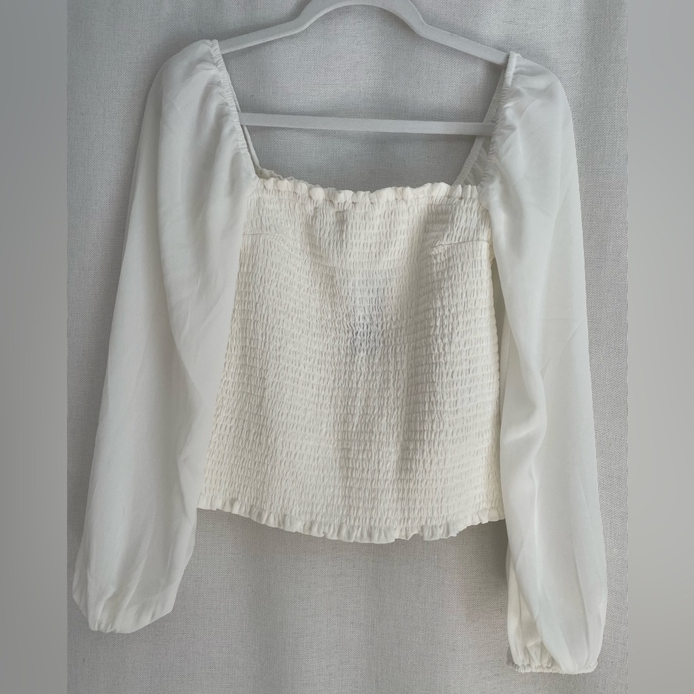 Abercrombie & Fitch Off-white Smocked Square-Neck Long Sleeve Top